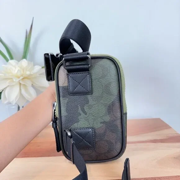 NWT Coach Multifunction Phone Pack In Signature Canvas With Camo Print